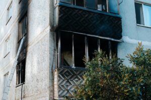 fire in a multi-story apartment building outside