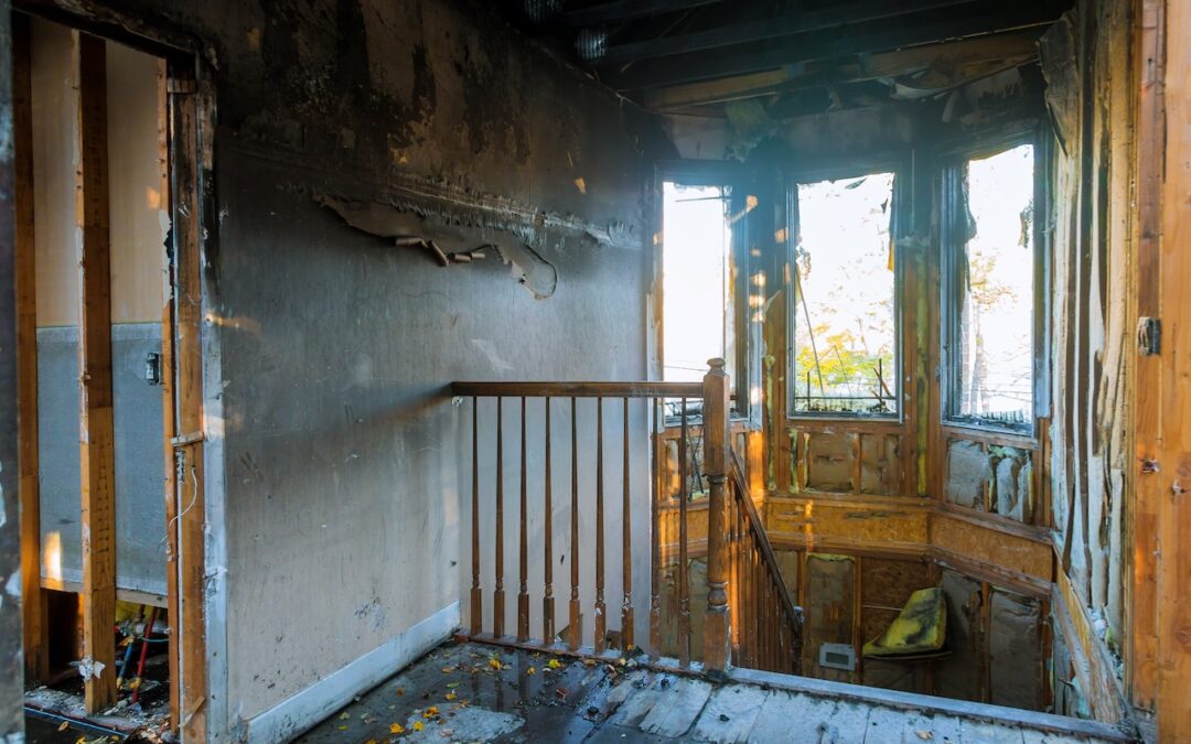 The Risks of Neglecting Professional Help Following Fire Damage